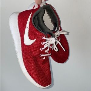 NIKE KIDS SNEAKER